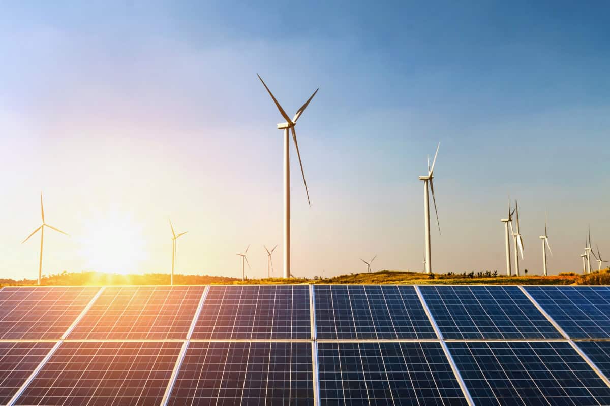 Entlastung beim Strompreis: EEG-Umlage sinkt 2022 deutlich